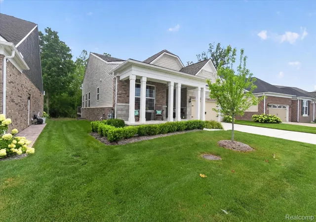 Photo 2 of Condo for sale at 4795 Bingham Rd, Canton, MI 48188 | MLS# 20261064324 | Listing updated on 2026-09-13