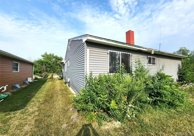 Photo 3 of Single family home for sale at 6104 Hilton Ln, Mount Morris, MI 48458 | MLS# 20261064328 | Listing updated on 2026-08-14