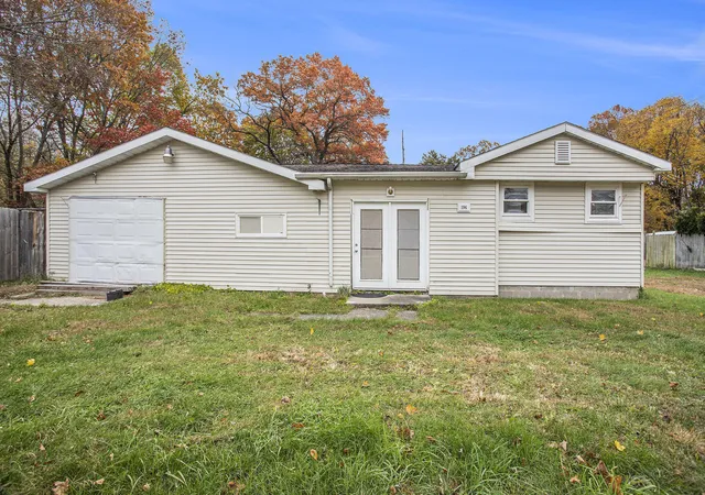 1st image of 196 N Gardner Ave, Battle Creek, MI 49037 | MLS# 66026042488