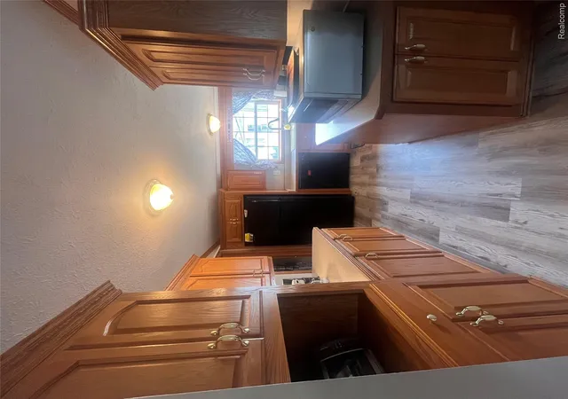 Photo 3 of Single family home for sale at 8304 Hidden Holw, Fenton, MI 48430 | MLS# 20261064340 | Listing updated on 2026-09-16
