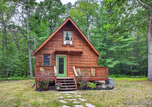 1st image of 12072 S Star Lake Dr, Baldwin, MI 49304 | MLS# 65026042507