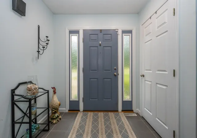 Photo 3 of Single family home for sale at 5324 Becht Rd, Coloma, MI 49038 | MLS# 69026042501 | Listing updated on 2026-09-10