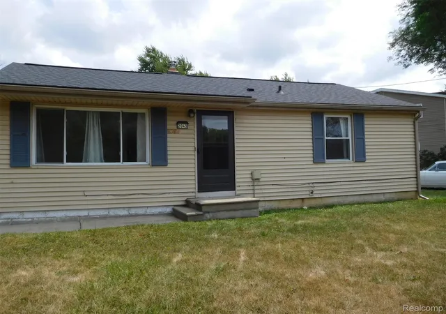 Photo 1 of Single family home for sale at 2043 Hillsdale Dr, Davison, MI 48423 | MLS# 20261064346 | Listing updated on 2026-09-05