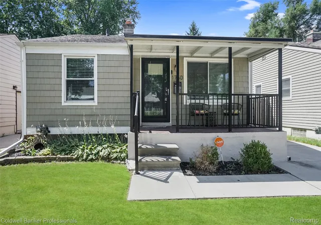 Photo 1 of Single family home for sale at 1760 E Hazelhurst St, Ferndale, MI 48220 | MLS# 20261064350 | Listing updated on 2026-10-11