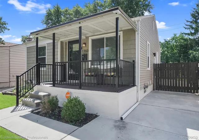Photo 2 of Single family home for sale at 1760 E Hazelhurst St, Ferndale, MI 48220 | MLS# 20261064350 | Listing updated on 2026-10-11