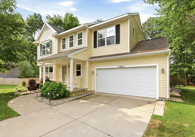 1st image of 7621 Winding Creek Ct, Midland, MI 48642 | MLS# 61050218429