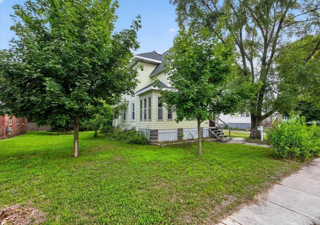 Photo 3 of Single family home for sale at 39 Washington St, Sebewaing, MI 48759 | MLS# 61050218431 | Listing updated on 2026-09-30