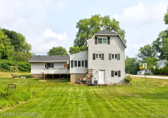 Photo 1 of Sale Pending at 1269 Rochester Rd, Leonard, MI 48367 | MLS# 20261064357 | Listing updated on 2026-09-14