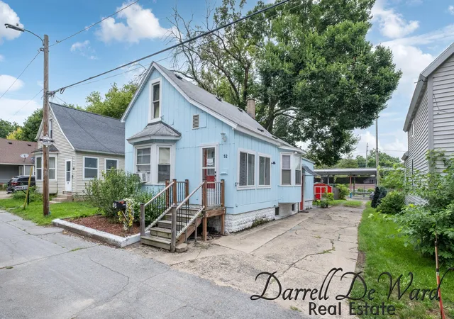1st image of 52 Stormzand Pl Ne, Grand Rapids, MI 49503 | MLS# 65026042519