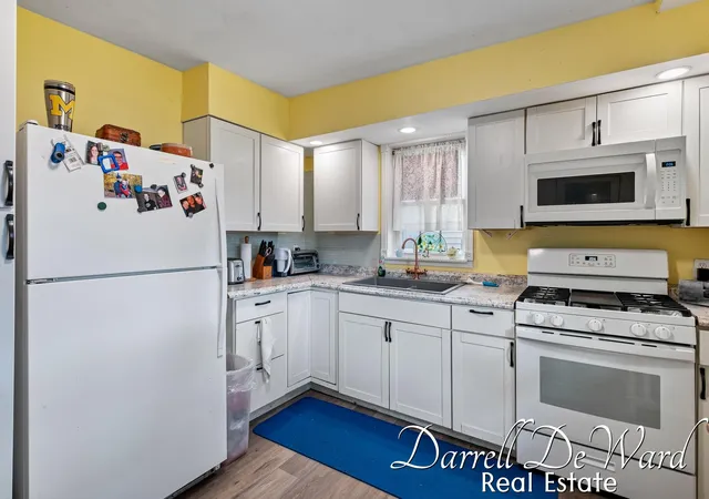 Photo 3 of Single family home for sale at 52 Stormzand Pl Ne, Grand Rapids, MI 49503 | MLS# 65026042519 | Listing updated on 2026-09-17