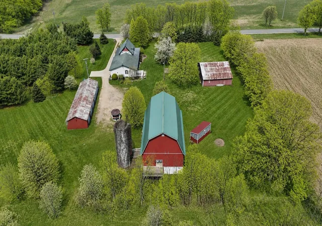 Photo 1 of Single family home for sale at 11481 Cressey Rd, Plainwell, MI 49080 | MLS# 66026042531 | Listing updated on 2026-09-01
