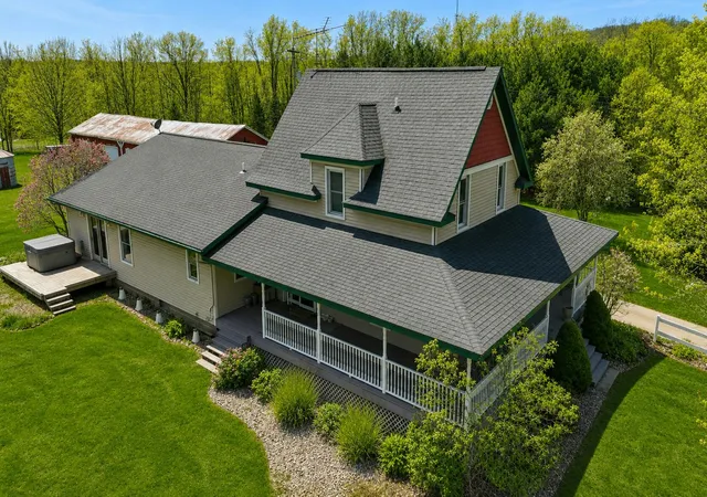 Photo 2 of Single family home for sale at 11481 Cressey Rd, Plainwell, MI 49080 | MLS# 66026042531 | Listing updated on 2026-09-01