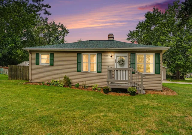 Photo 1 of Sale Pending at 5097 Mount Olivet Rd, Kalamazoo, MI 49004 | MLS# 66026042514 | Listing updated on 2026-08-19