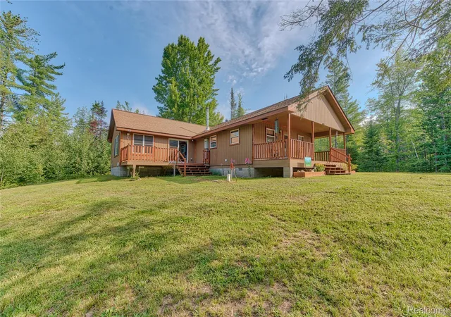 4th image of 376 N Abbe Rd, Fairview, MI 48621 | MLS# 20261064362