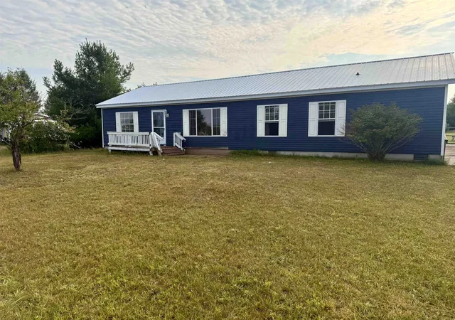 2nd image of 5202 Kellie St, Mesick, MI 49668 | MLS# 78080072315