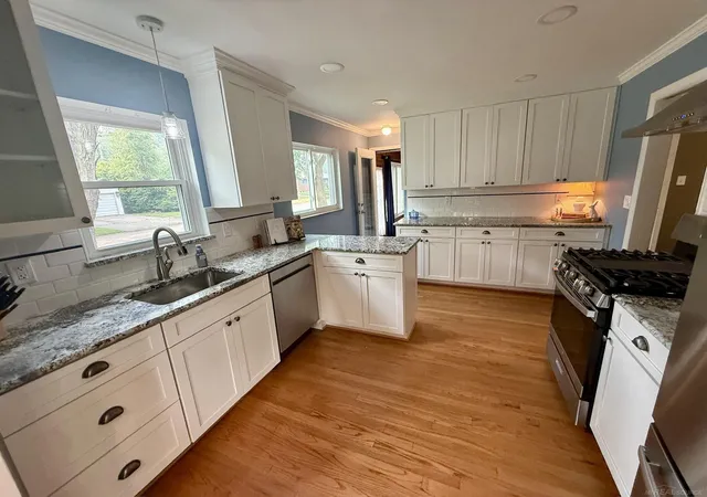 Photo 2 of Single family home for sale at 31180 E Rutland Dr, Beverly Hills, MI 48025 | MLS# 58050218436 | Listing updated on 2026-09-03