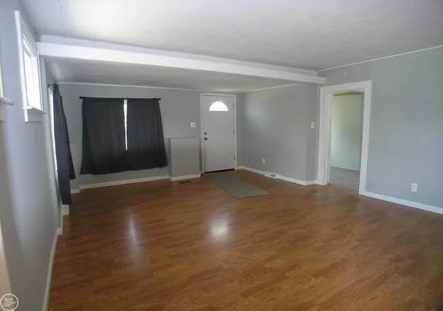 3rd image of 25151 Dodge St, Roseville, MI 48066 | MLS# 58050218437