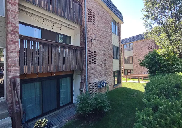 1st image of 2140 Pauline Blvd #205, Ann Arbor, MI 48103 | MLS# 81026042533