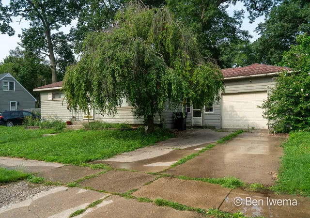 1st image of 4623 Grantwood Ave Se, Grand Rapids, MI 49508 | MLS# 65026042536