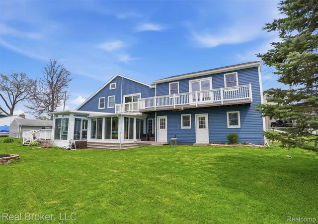 2nd image of 2299 Kingston St, White Lake, MI 48386 | MLS# 20261064395