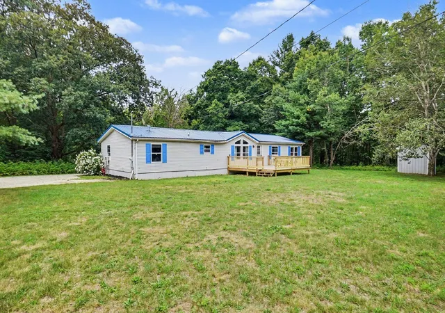 Photo 3 of Single family home for sale at 9323 180th Avenue, Stanwood, MI 49346 | MLS# 72026042543 | Listing updated on 2026-09-05