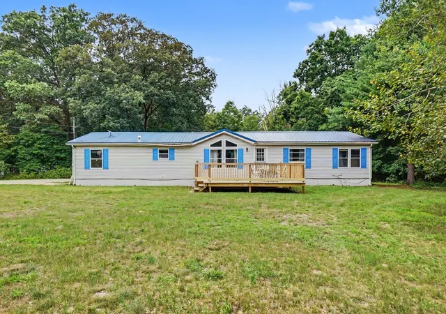 Photo 4 of Single family home for sale at 9323 180th Avenue, Stanwood, MI 49346 | MLS# 72026042543 | Listing updated on 2026-09-05