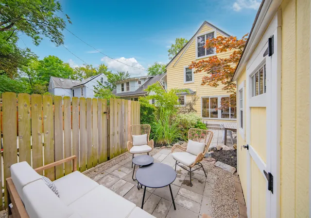 67th image of 1121 Ferdon Rd, Ann Arbor, MI 48104 | MLS# 81026042545