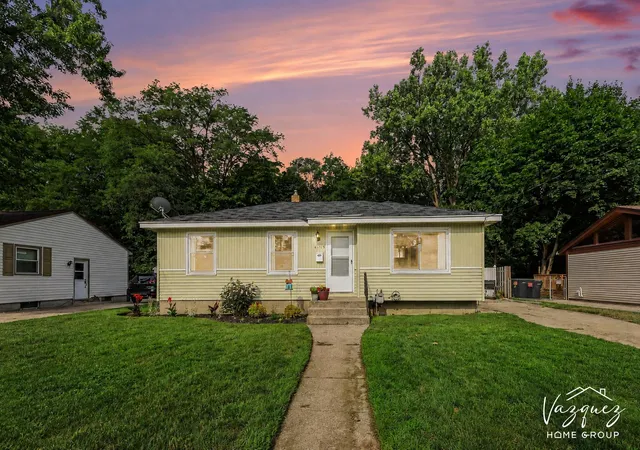 Photo 1 of Sale Pending at 4113 Heron Ave Sw, Wyoming, MI 49509 | MLS# 65026042542 | Listing updated on 2026-08-25
