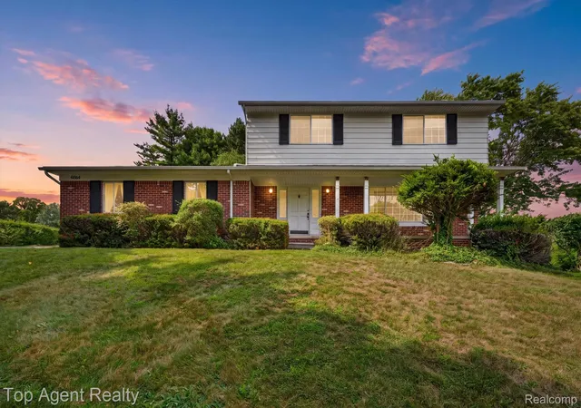Photo 1 of Single family home for sale at 6084 Deguise Ct, Rochester Hills, MI 48306 | MLS# 20261064408 | Listing updated on 2026-09-14