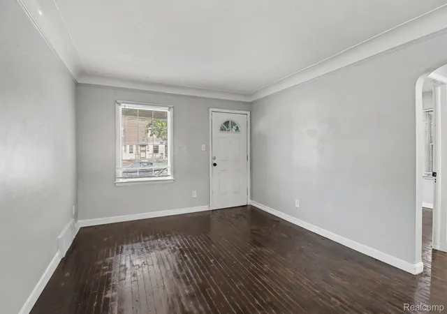 Photo 3 of Single family home for sale at 9636 Plainview Ave, Detroit, MI 48228 | MLS# 20261064410 | Listing updated on 2026-09-11