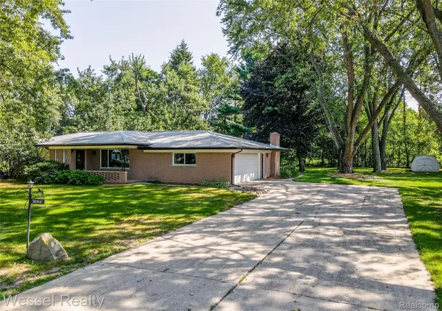 2nd image of 60384 Shawnee Ln, Washington Township Macomb, MI 48094 | MLS# 20261064426