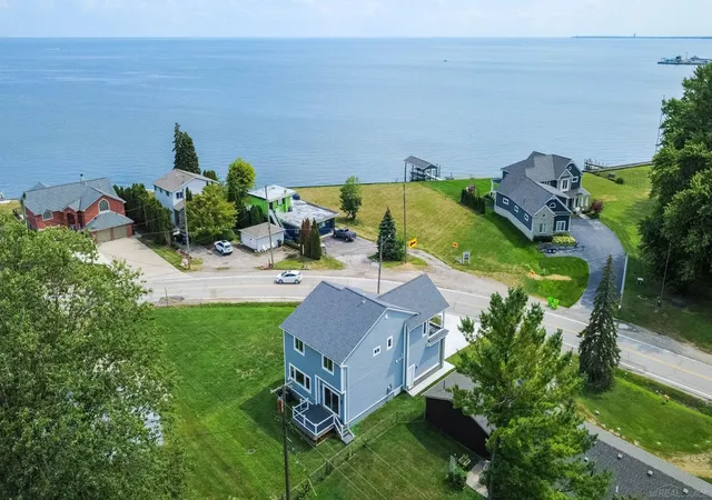 1st image of 37235 Jefferson Ave, Harrison Township, MI 48045 | MLS# 58050218446