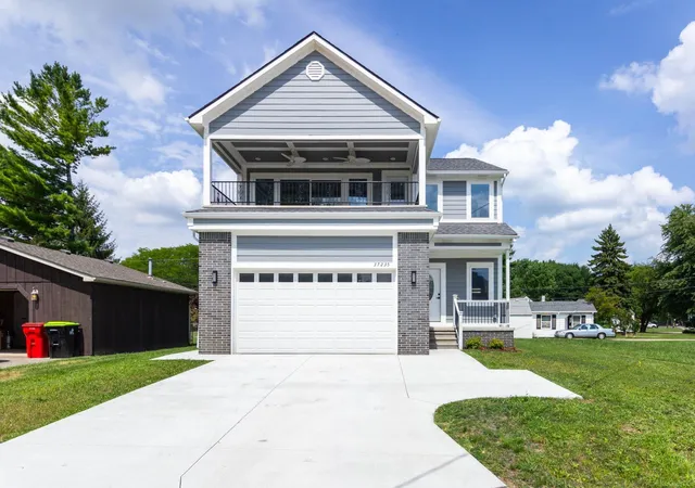 2nd image of 37235 Jefferson Ave, Harrison Township, MI 48045 | MLS# 58050218446