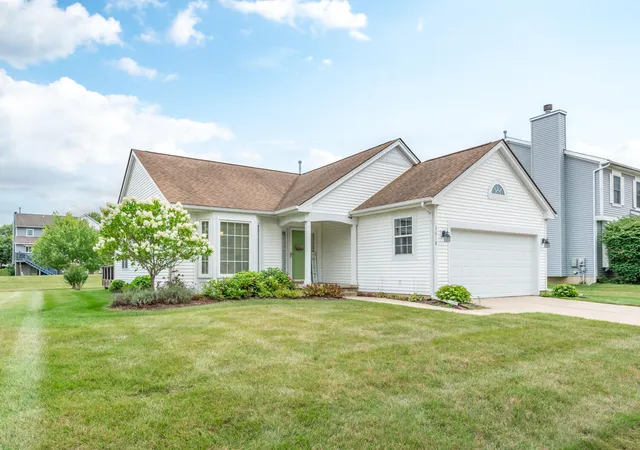 Photo 3 of Single family home for sale at 3618 Meadow View Dr, Dexter, MI 48130 | MLS# 81026042557 | Listing updated on 2026-09-09