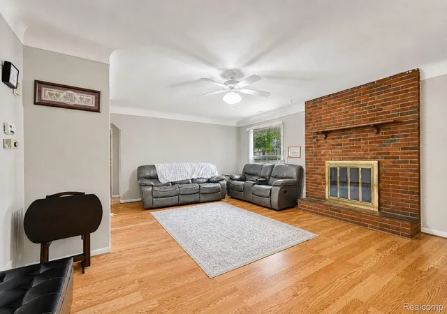 40th image of 7472 N Vernon St, Dearborn Heights, MI 48127 | MLS# 20261064464