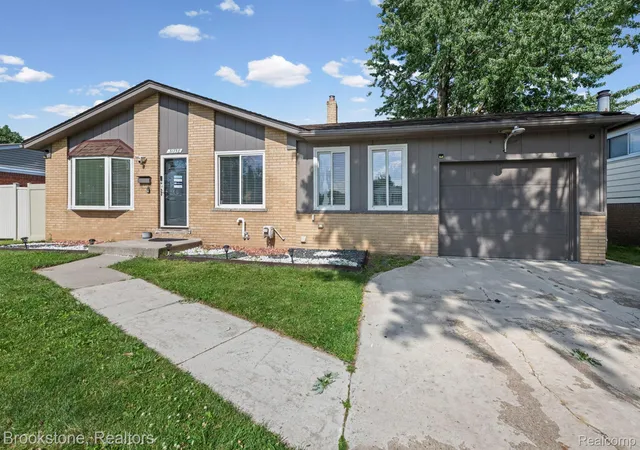 Photo 1 of Sale Pending at 31758 Eiffel Ave, Warren, MI 48088 | MLS# 20261064459 | Listing updated on 2026-09-18