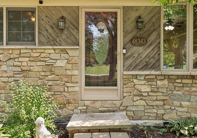 Photo 3 of Single family home for sale at 48343 Forbes Dr, Chesterfield, MI 48047 | MLS# 58050218450 | Listing updated on 2026-09-01