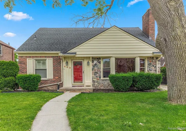 Photo 1 of Single family home for sale at 649 Meridan St, Dearborn, MI 48124 | MLS# 20261064470 | Listing updated on 2026-09-06