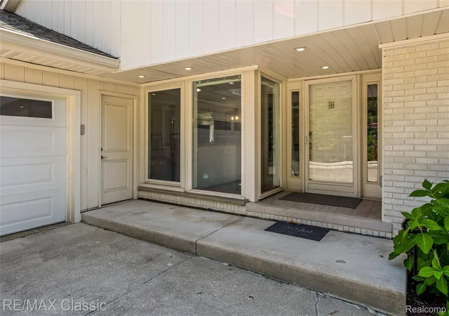 Photo 61 of Single family home for sale at 6600 Valley Spring Rd, Bloomfield Hills, MI 48301 | MLS# 20261064466 | Listing updated on 2026-08-31