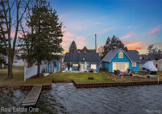 Photo 1 of Single family home for sale at 4262 Flynn, Highland, MI 48356 | MLS# 20261064468 | Listing updated on 2026-08-29