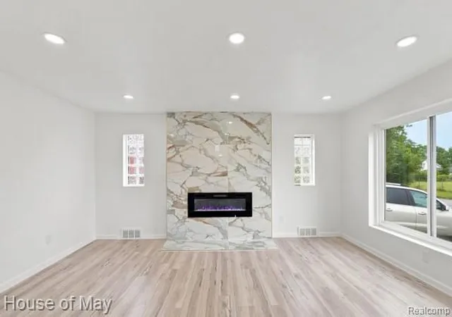 Photo 4 of Single family home for sale at 11411 Flanders, Detroit, MI 48205 | MLS# 20261064472 | Listing updated on 2026-09-01