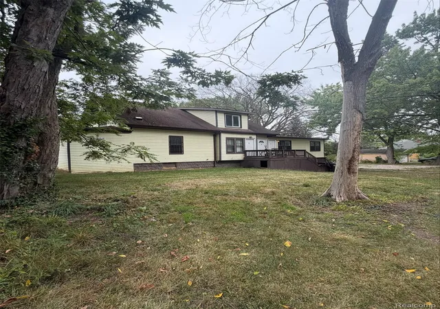 Listing Photo 4 - Condo for sale in building located at 1208 W 4th Ave, Flint, MI 48504