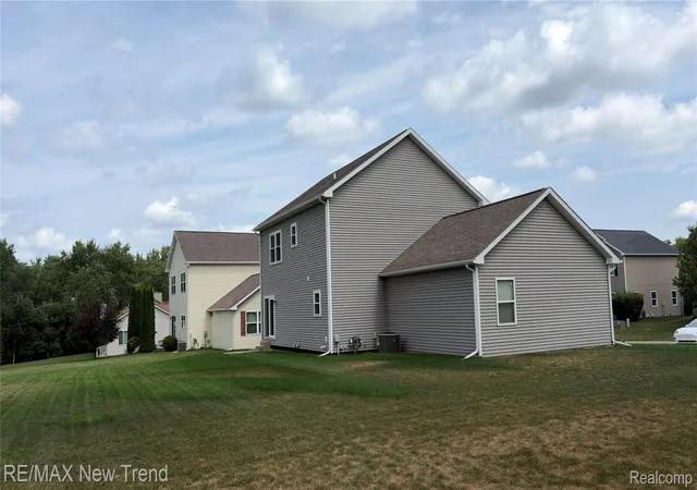 28th image of 1461 Scotland Yard Dr, Walled Lake, MI 48390 | MLS# 20261064486