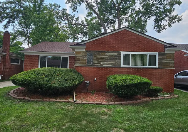 Photo 1 of Single family home for sale at 23091 Sussex St, Oak Park, MI 48237 | MLS# 20261064495 | Listing updated on 2026-08-16