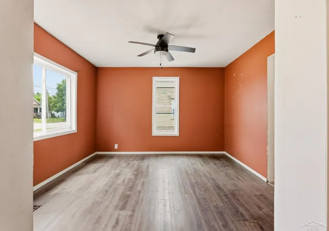 Listing Photo 5 - Condo for sale in building located at 123 Woodside Ln, Bay City, MI 48708