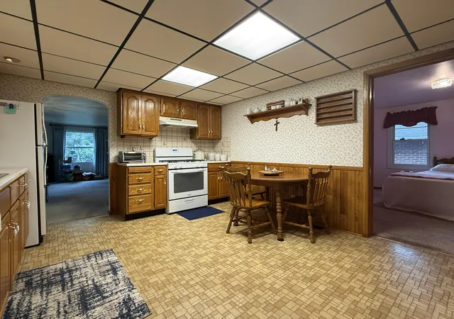 Photo 3 of Single family home for sale at 624 Helena St, Dowagiac, MI 49047 | MLS# 69026042583 | Listing updated on 2026-09-17