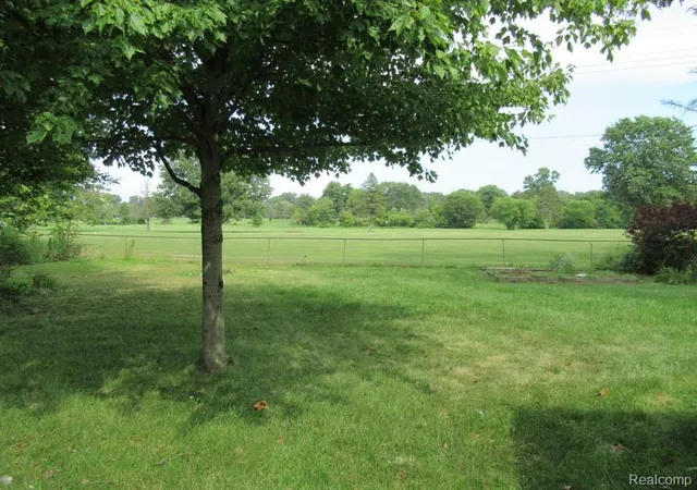 Photo 4 of Single family home for sale at 50300 North Ave, Macomb, MI 48042 | MLS# 20261064520 | Listing updated on 2026-09-17