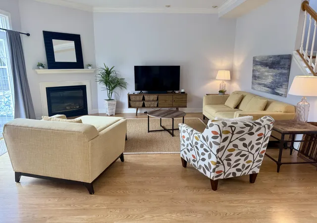 Photo 4 of Condo for sale at 110 N Washington St #E, Douglas, MI 49406 | MLS# 71026042613 | Listing updated on 2026-09-04