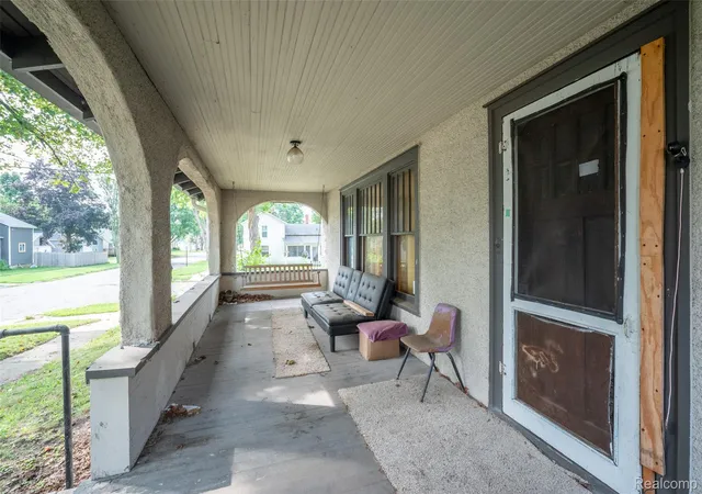Photo 3 of Single family home for sale at 510 S Clinton St, Albion, MI 49224 | MLS# 20261064538 | Listing updated on 2026-08-15