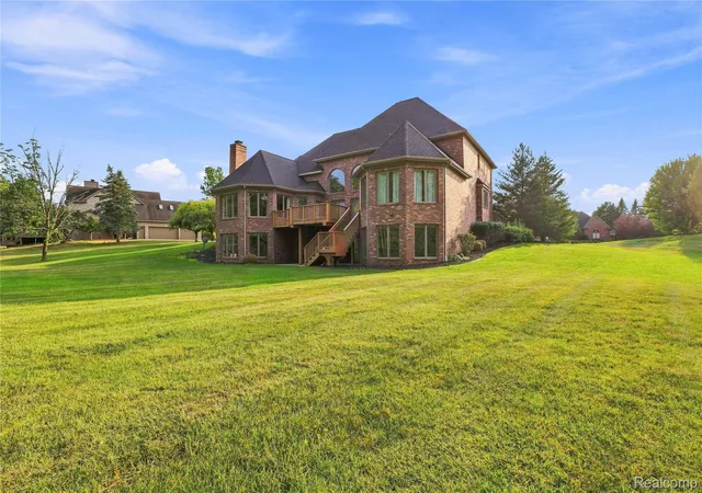 4th image of 8263 Pine Hollow Trl, Grand Blanc, MI 48439 | MLS# 20261064540